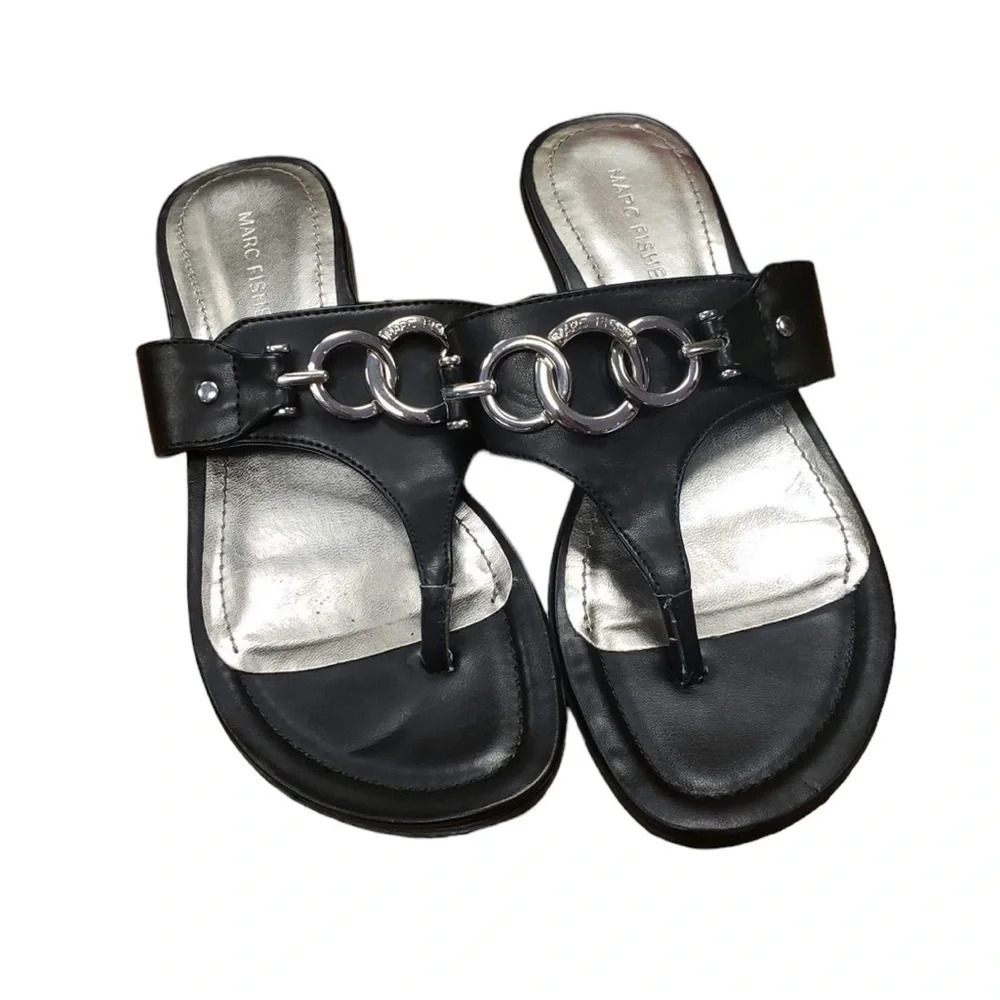 Marc Fisher Leather Thong Toe Sandals Size 6.5M